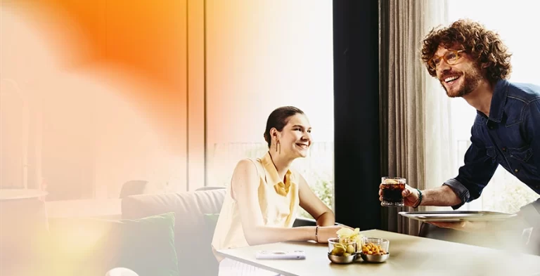 Empleados felices, clientes felices