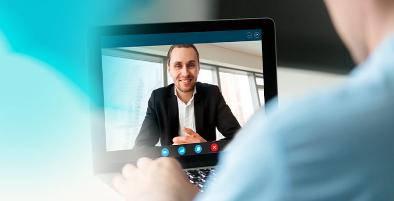 Triunfa en tu entrevista de trabajo online con estos consejos