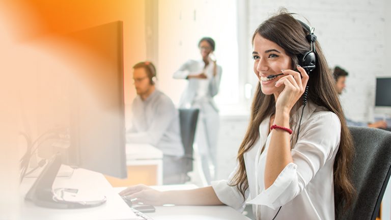 el futuro del contact center: experiencia del cliente y tecnología.