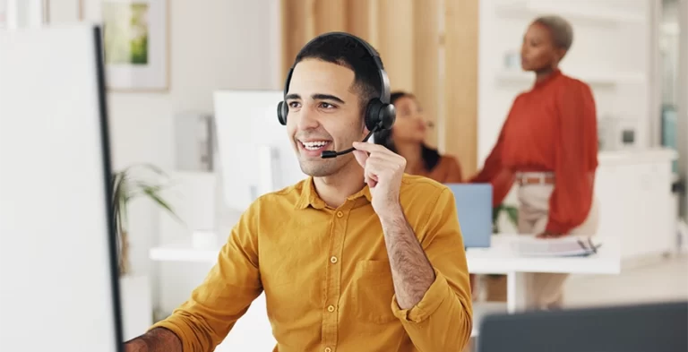crece el empleo de agente telefónico.