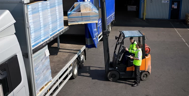 ¿qué es el cross-docking? Cómo funciona y tipos