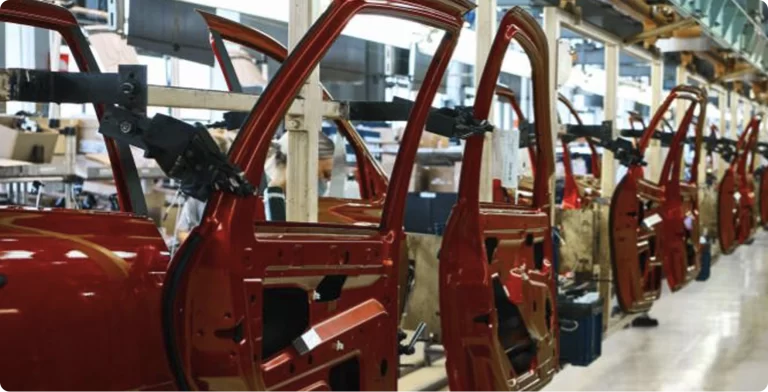 optimización de la producción: el éxito de la externalización en automoción.