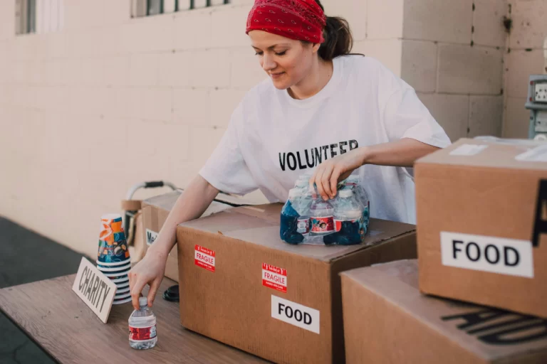 cómo incluir el voluntariado en tu currículum y destacar.