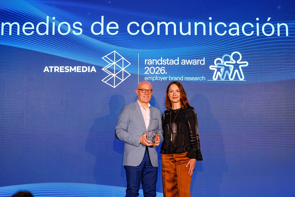 Atresmedia recogiendo el premio de Randstad Award 2026.