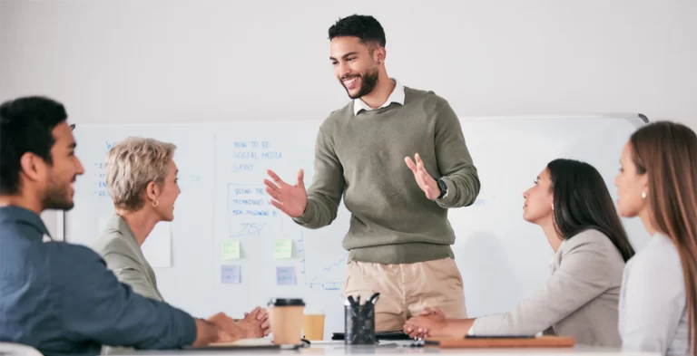 sales pitch: cómo construir un discurso de ventas eficaz para empresas.
